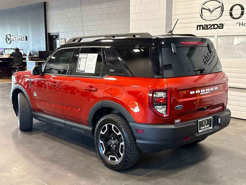 Used 2023 Red Ford Outer Banks image 25