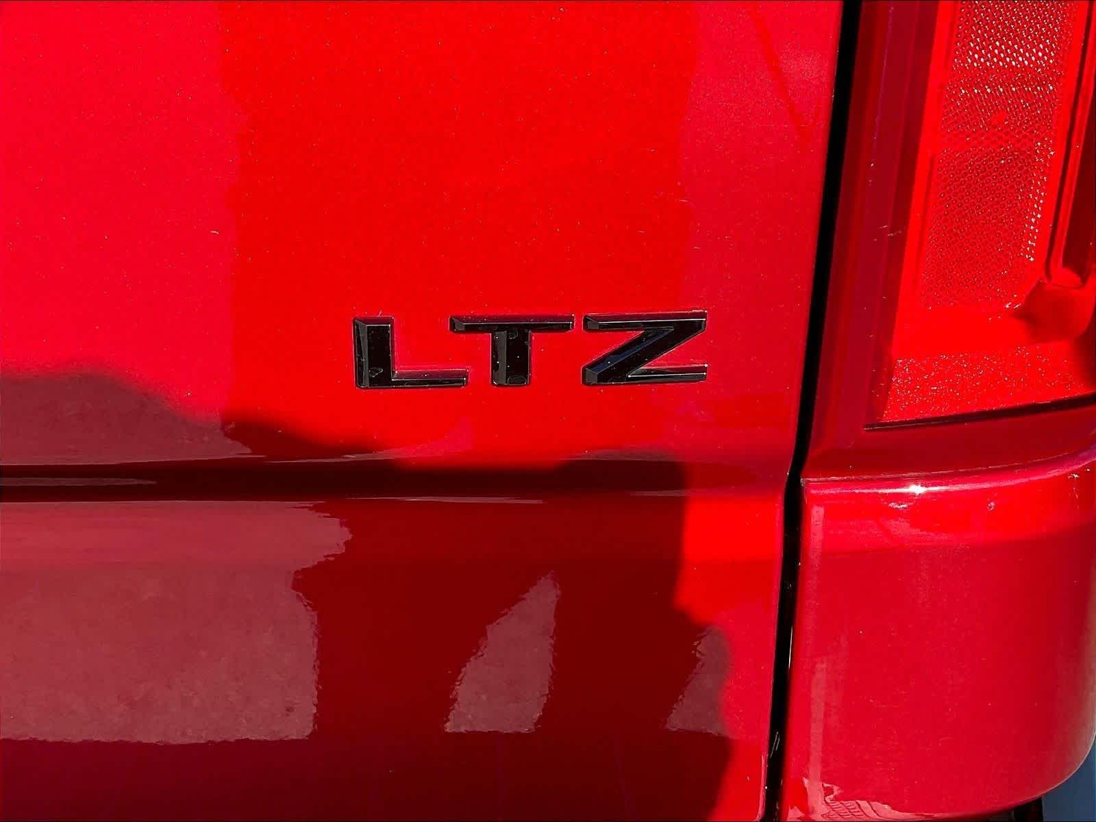 Certified Used 2022 Red Chevrolet LTZ image 27