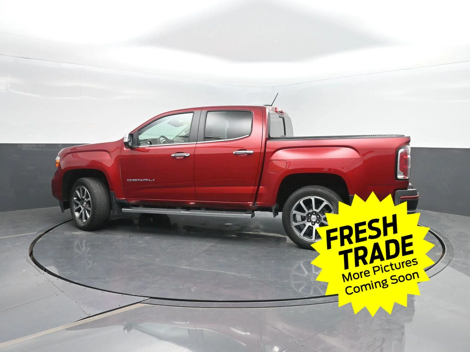 Used 2022                           GMC  image 38