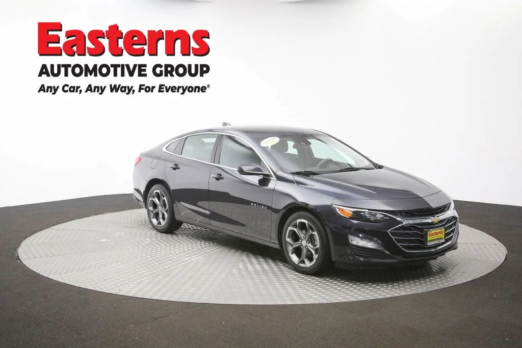 Used 2023 Gray Chevrolet LT image 44