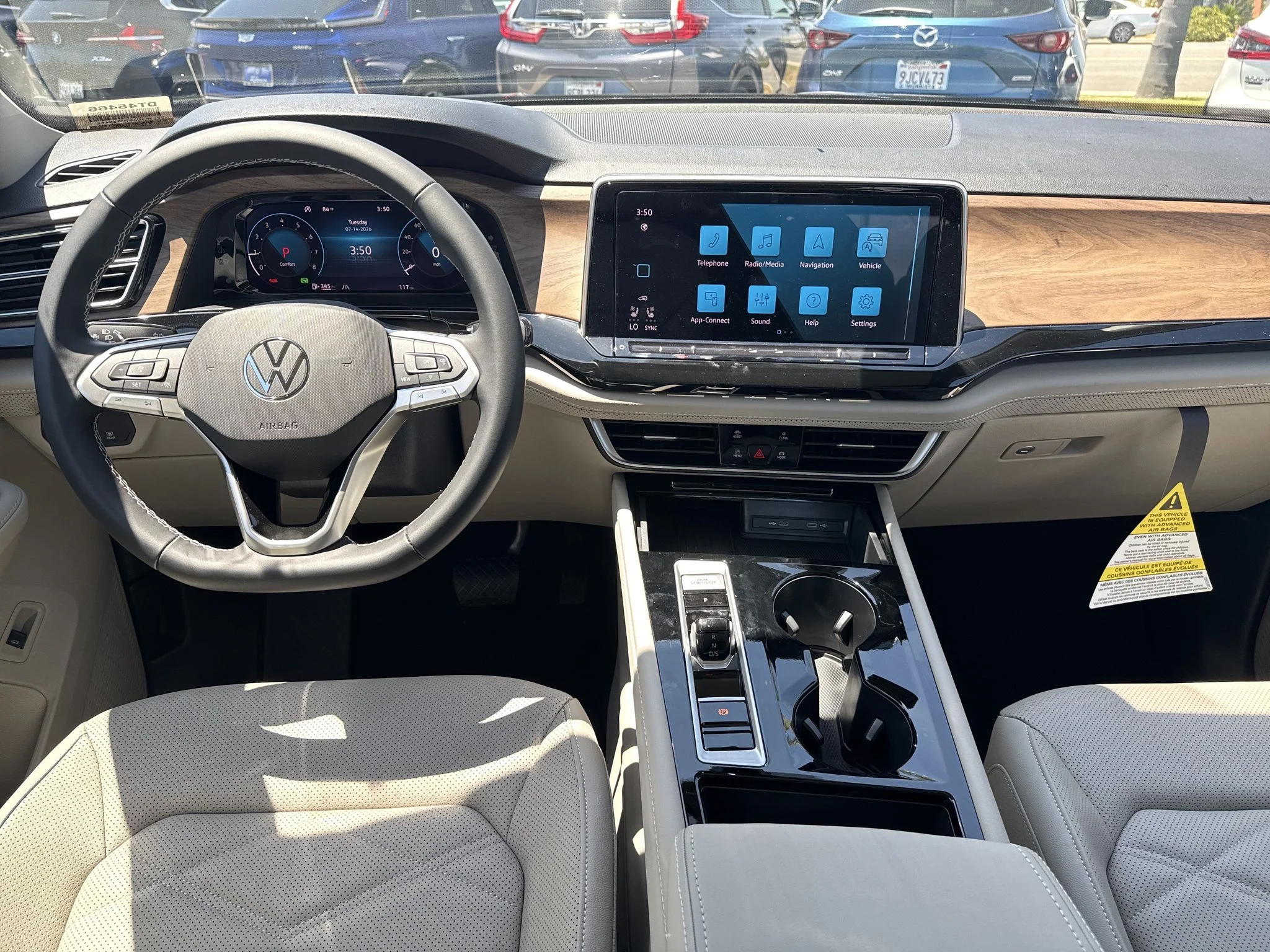 New 2026 Silver Mist Metallic Volkswagen 2.0T SE w/Technology image 17