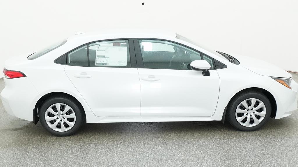 New 2027 Wind Chill Pearl Toyota LE image 14