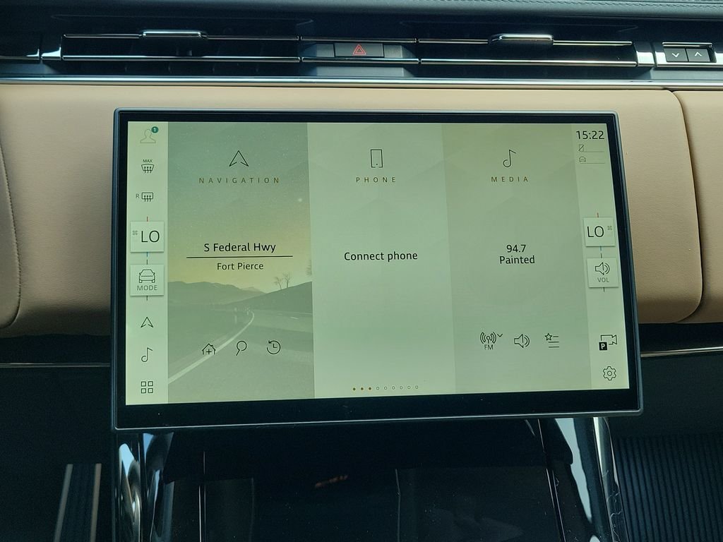 New 2026 Giola Green LAND ROVER Dynamic SE image 21
