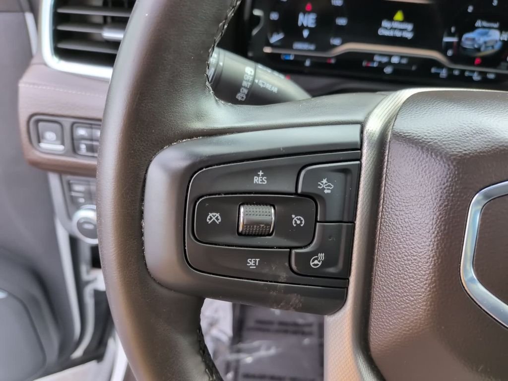 Used 2024 White GMC Denali image 23