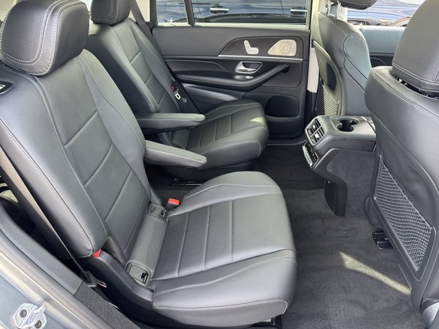 New 2026 Selenite Grey Metallic Mercedes-Benz GLS 450 image 5
