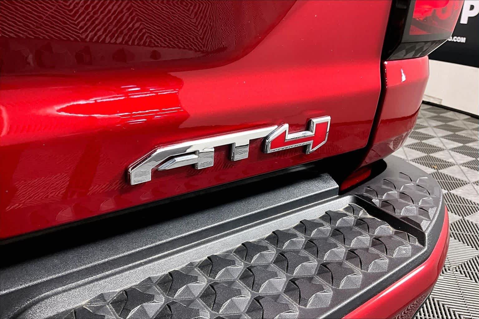 2023 GMC Canyon AT4 - Photo 10