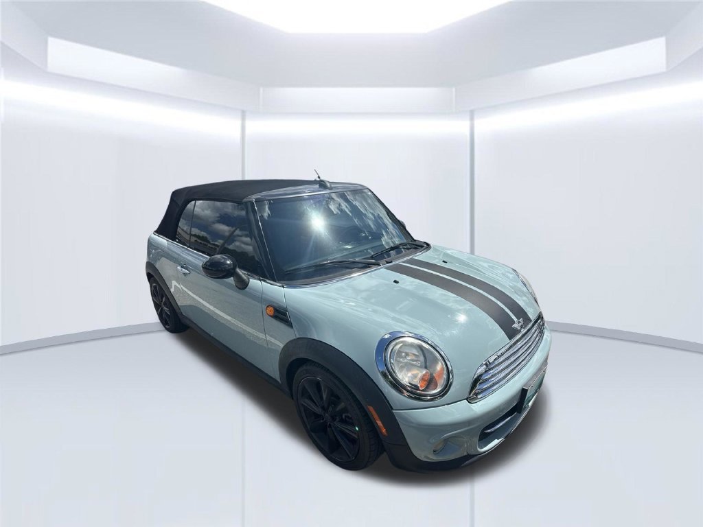 Used 2014 Blue MINI Base image 2