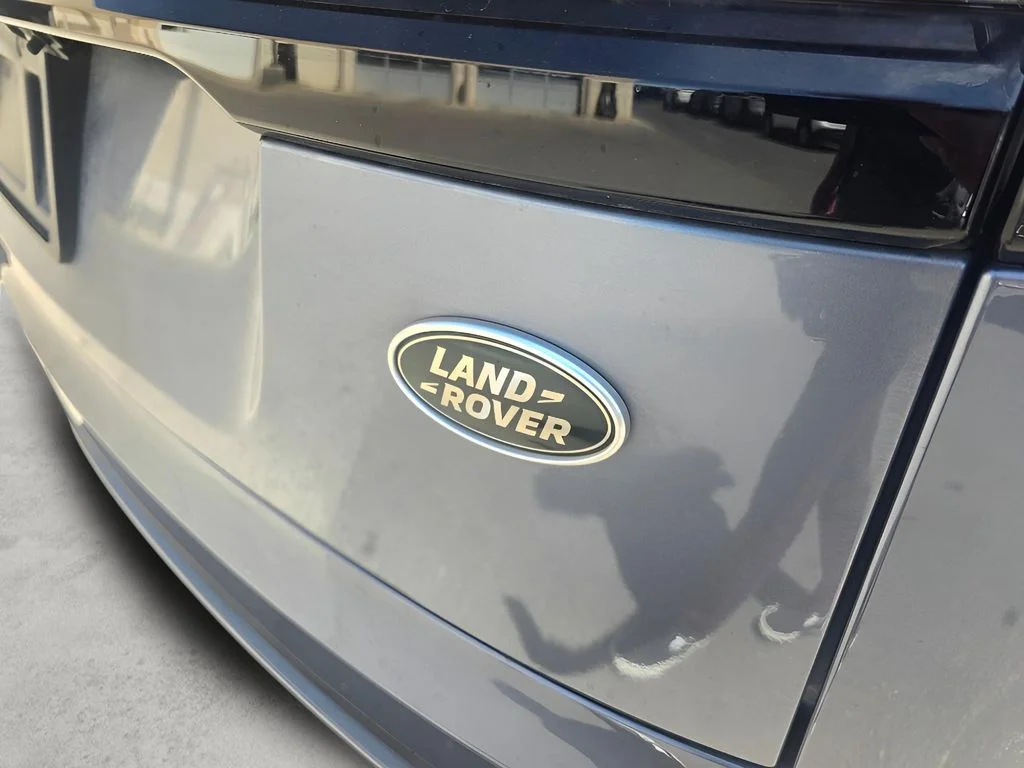 Used 2020 Byron Blue Metallic Land Rover S image 19