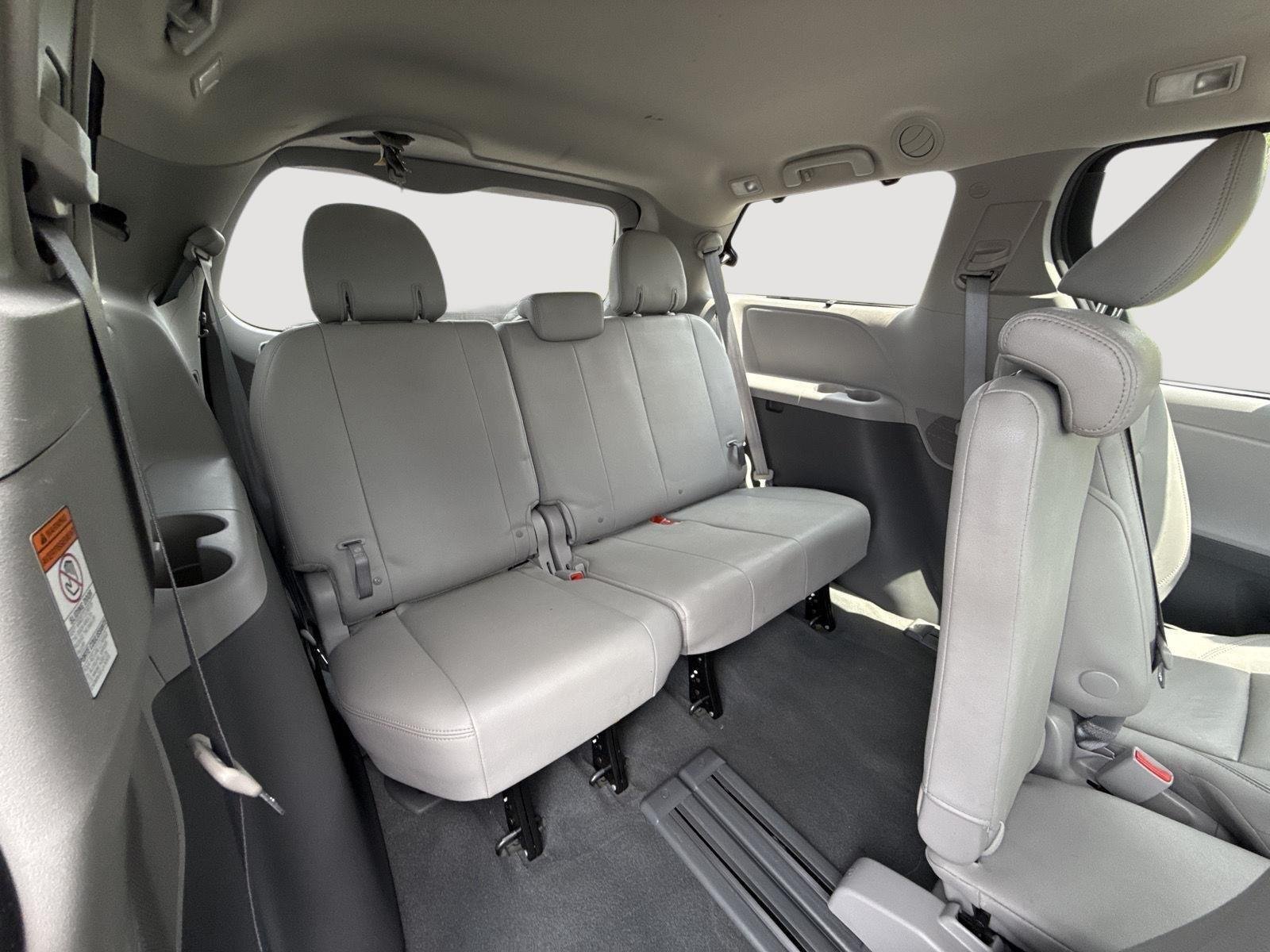 Certified Used 2020 Predawn Gray Mica Toyota XLE image 26