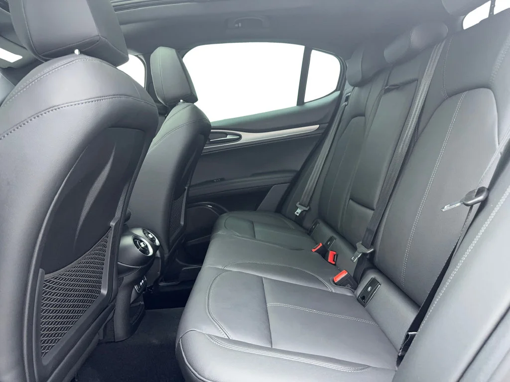 2026 Alfa Romeo Stelvio Base - Photo 48