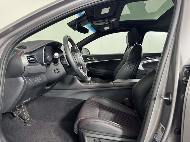 Used 2026 Silver Genesis 3.3T Sport Prestige image 4