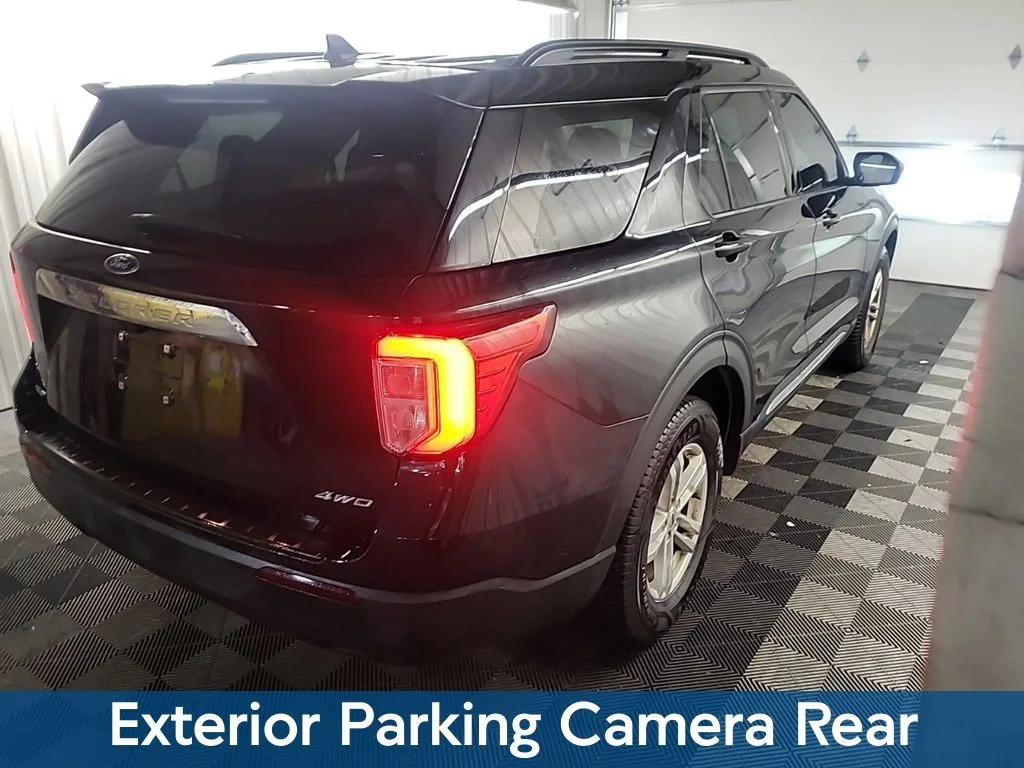 Used 2023 Black Ford XLT image 5