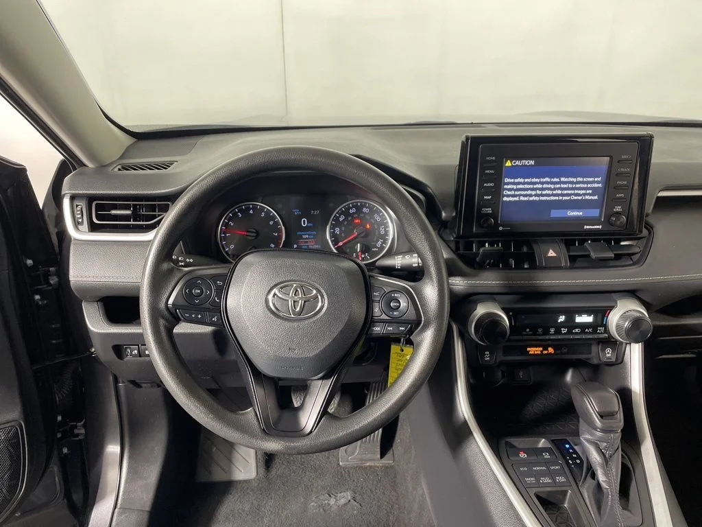 Used 2022 Gray Toyota LE image 12