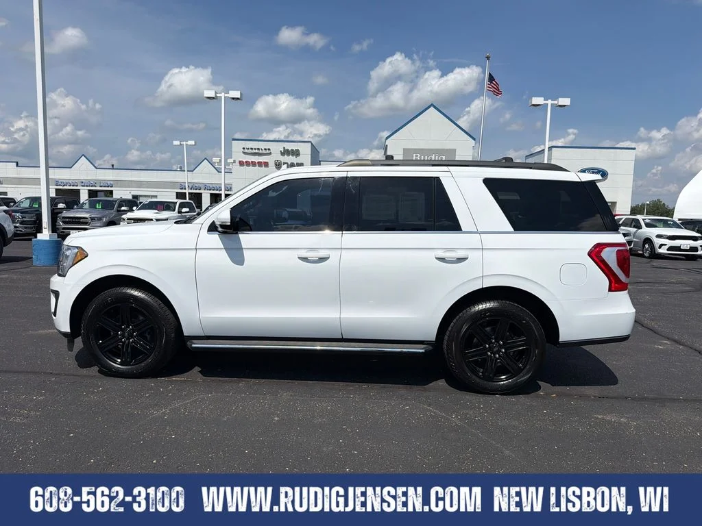 Used 2021 White Ford XLT image 2