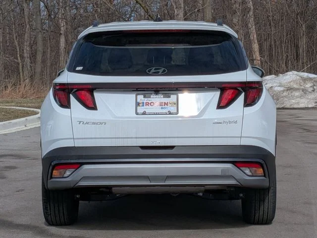 New 2026 White Hyundai SEL image 6