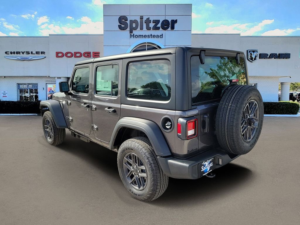 New 2026 Granite Crystal Metallic Clear-Coat Exterior Paint Jeep Sport image 3