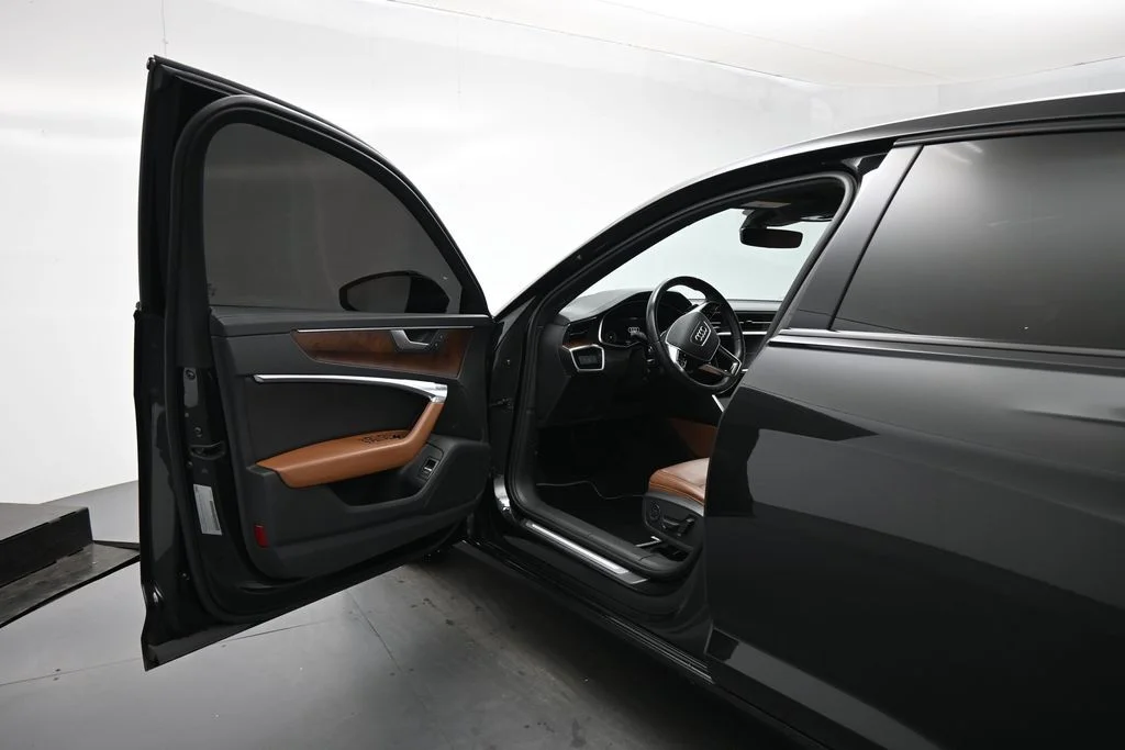Used 2021 Gray Audi 2.0T Premium image 9