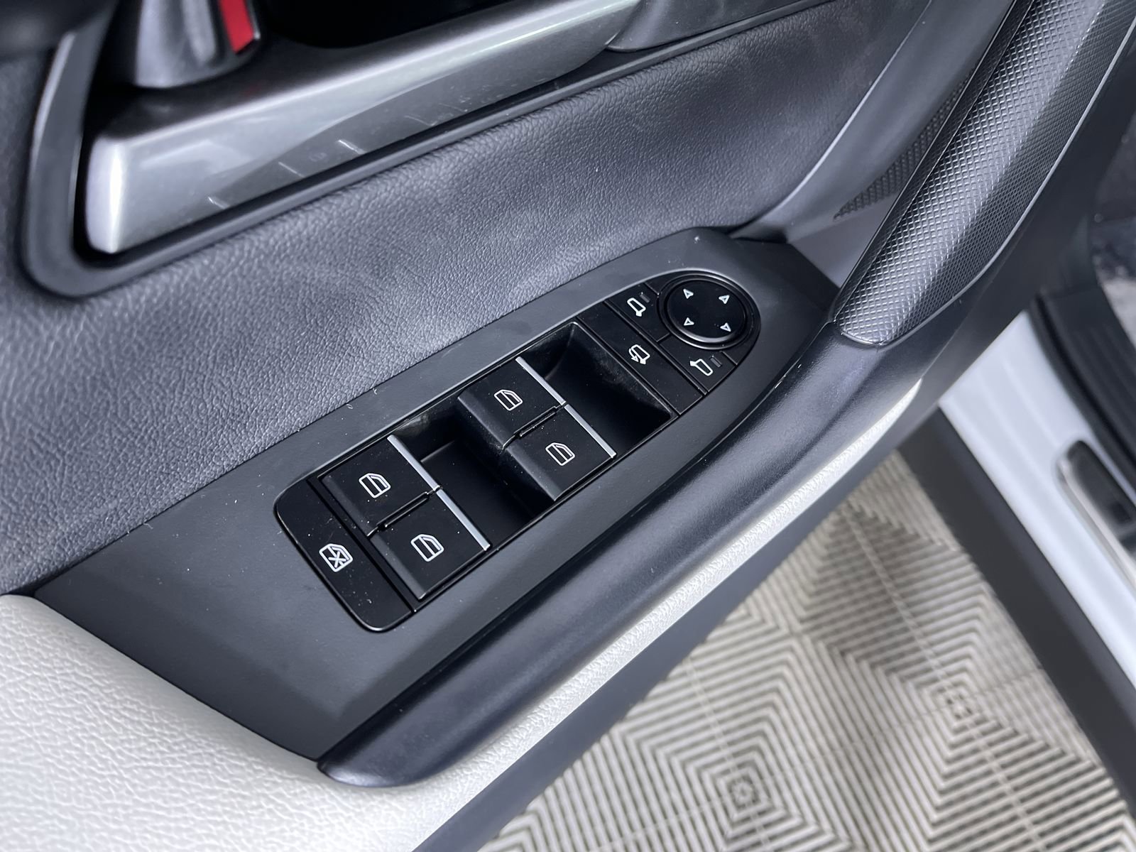 New 2026 Wind Chill Pearl Mazda 2.5 Turbo image 13