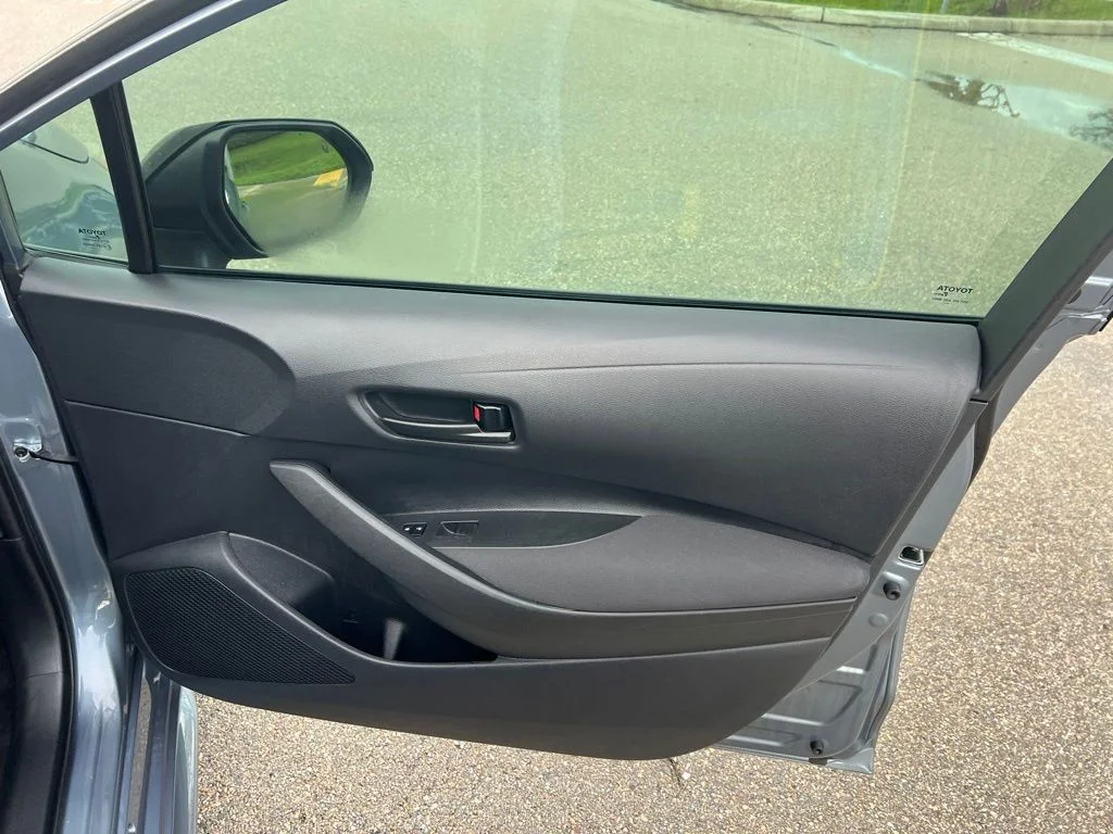 Used 2025 Gray Toyota LE image 9