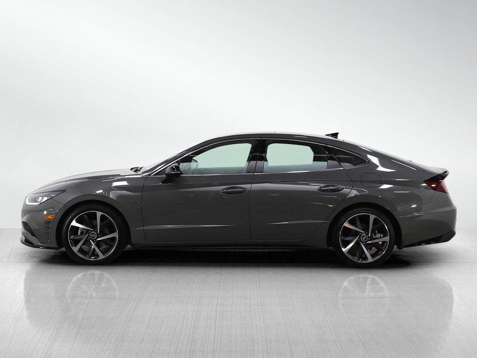 Certified 2023 Hyundai Sonata SEL Plus with VIN KMHL44J27PA291007 for sale in Minneapolis, Minnesota