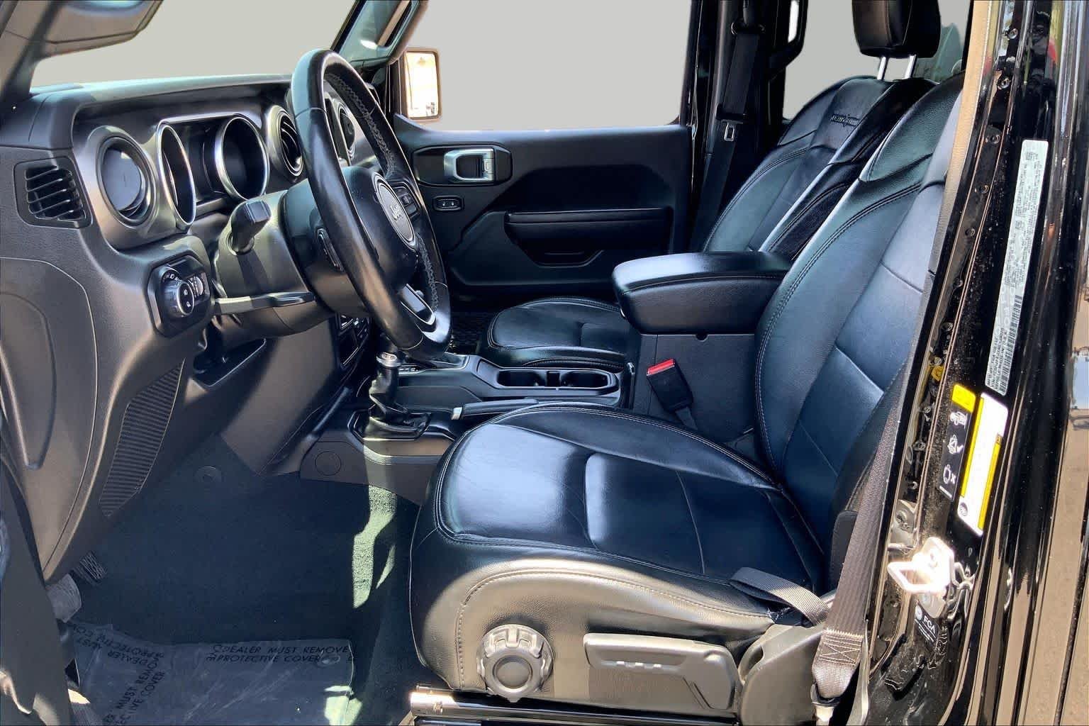 Used 2022 Black Clearcoat Jeep Texas Trail image 8