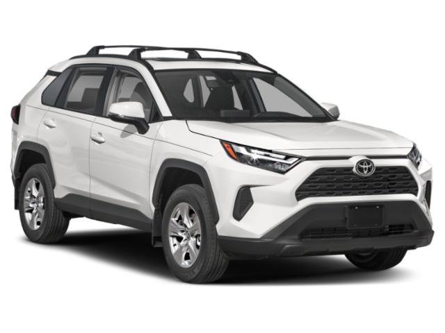2022 Toyota RAV4 XLE - Photo 6