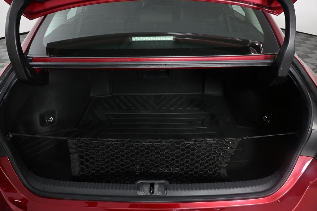 Used 2020 Red Lexus 300h Luxury image 27