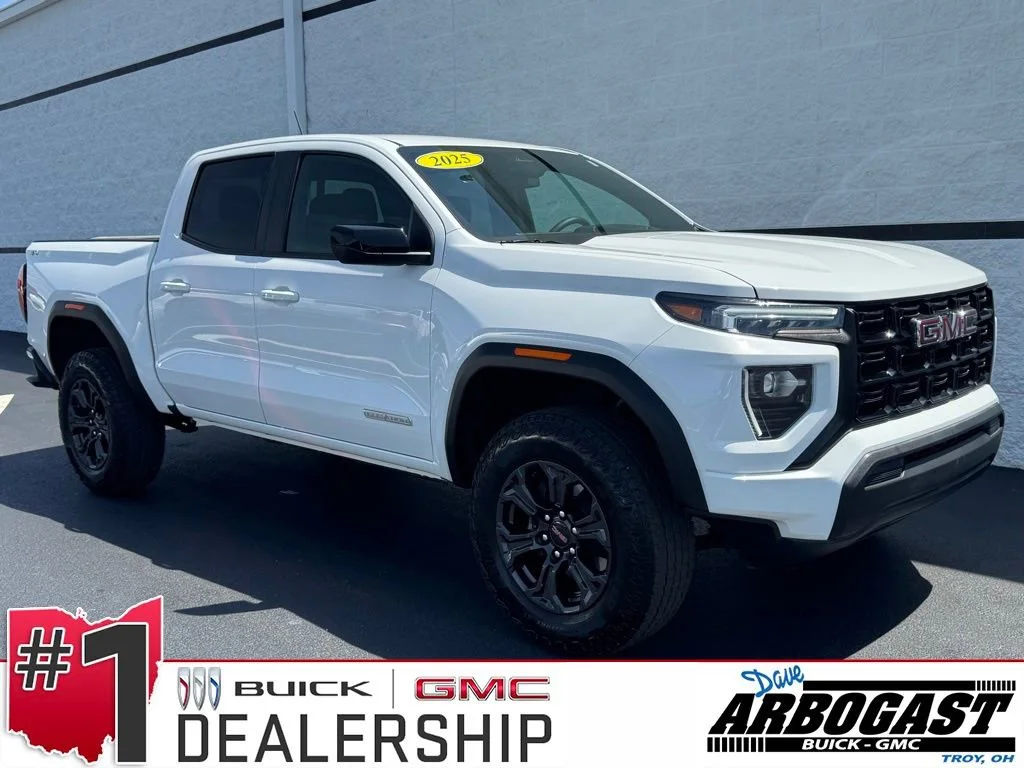 2025 GMC Canyon Elevation 4WD Crew Cab Short Box's photo