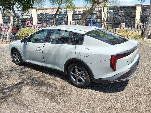 Certified Used 2025 Morning Haze Kia LXS image 13