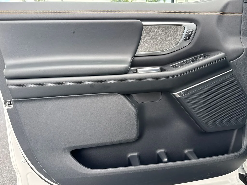 New 2026 White Ford Tremor image 20