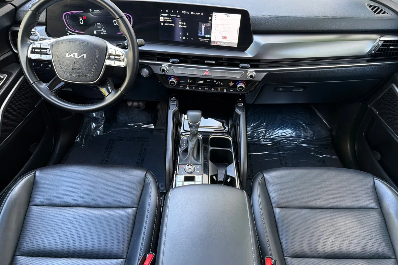 Used 2025 Ebony Black Kia S image 13