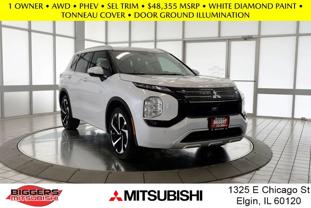 2023 Mitsubishi Outlander Plug-in Hybrid SEL S-AWC's photo