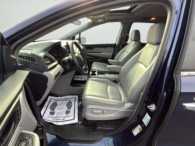 Used 2024 Blue Honda EX-L image 10