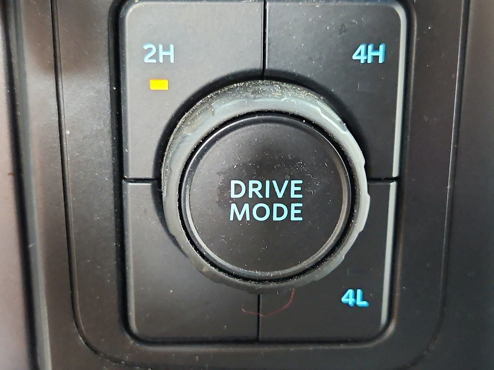 Used 2023  Ford XLT image 27