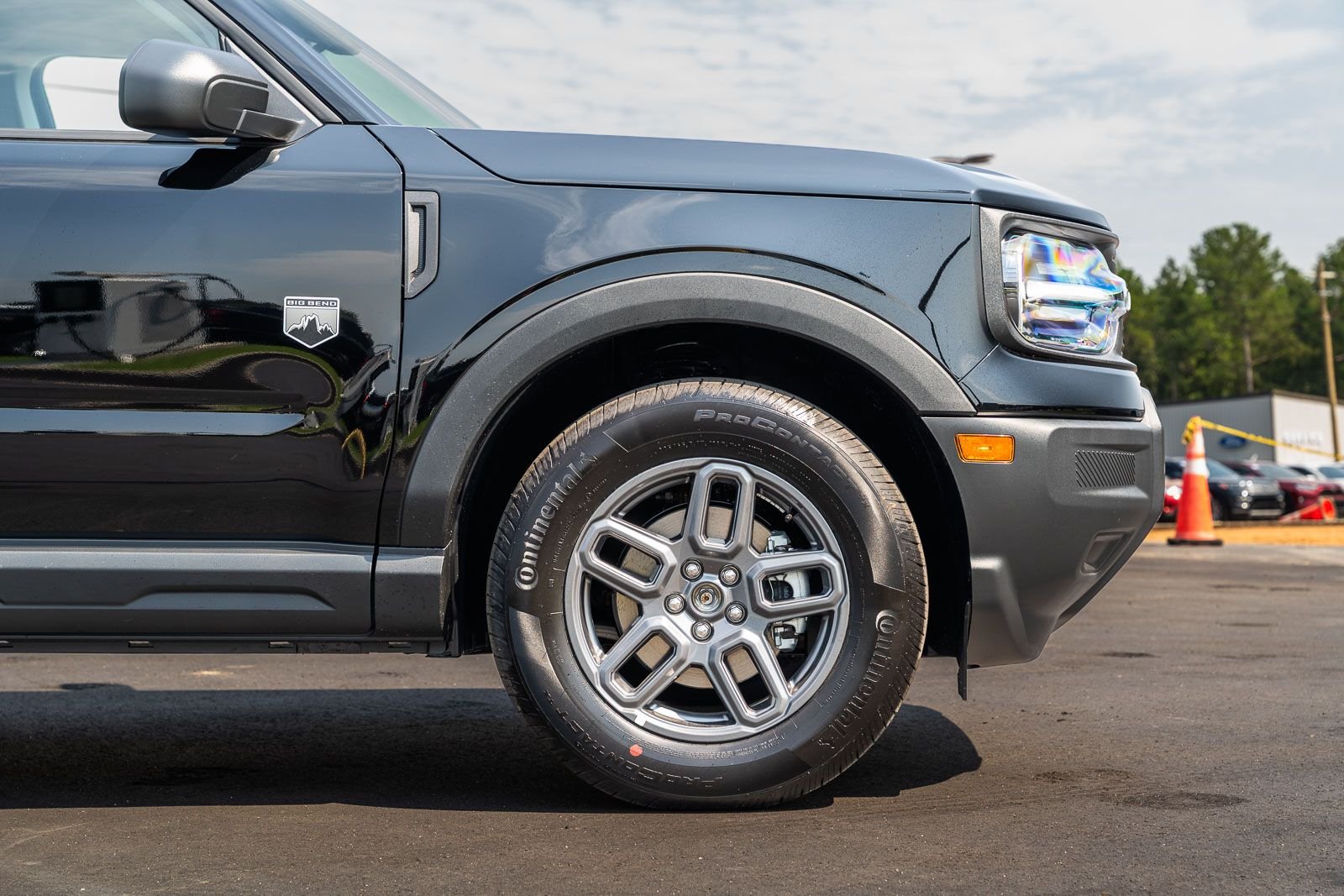 New 2026 Shadow Black Ford Big Bend® image 5