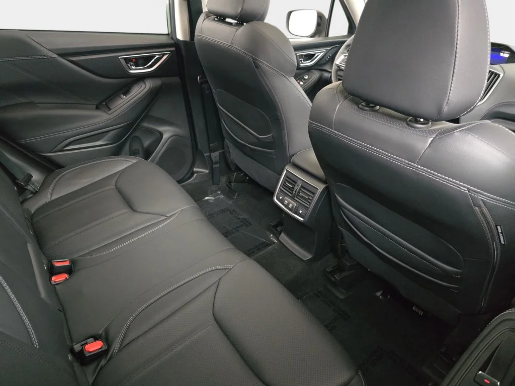 Used 2021 Jasper Green Metallic Subaru Touring image 13
