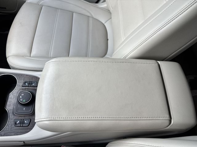 Used 2021 Gray GMC Denali image 20