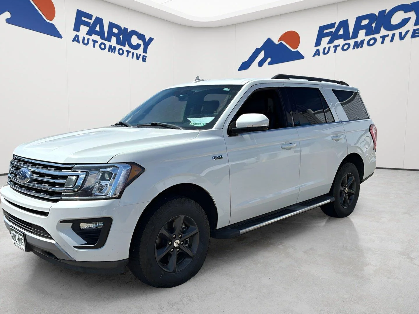 Used 2020 Star White Metallic Tri-Coat Ford XLT image 1