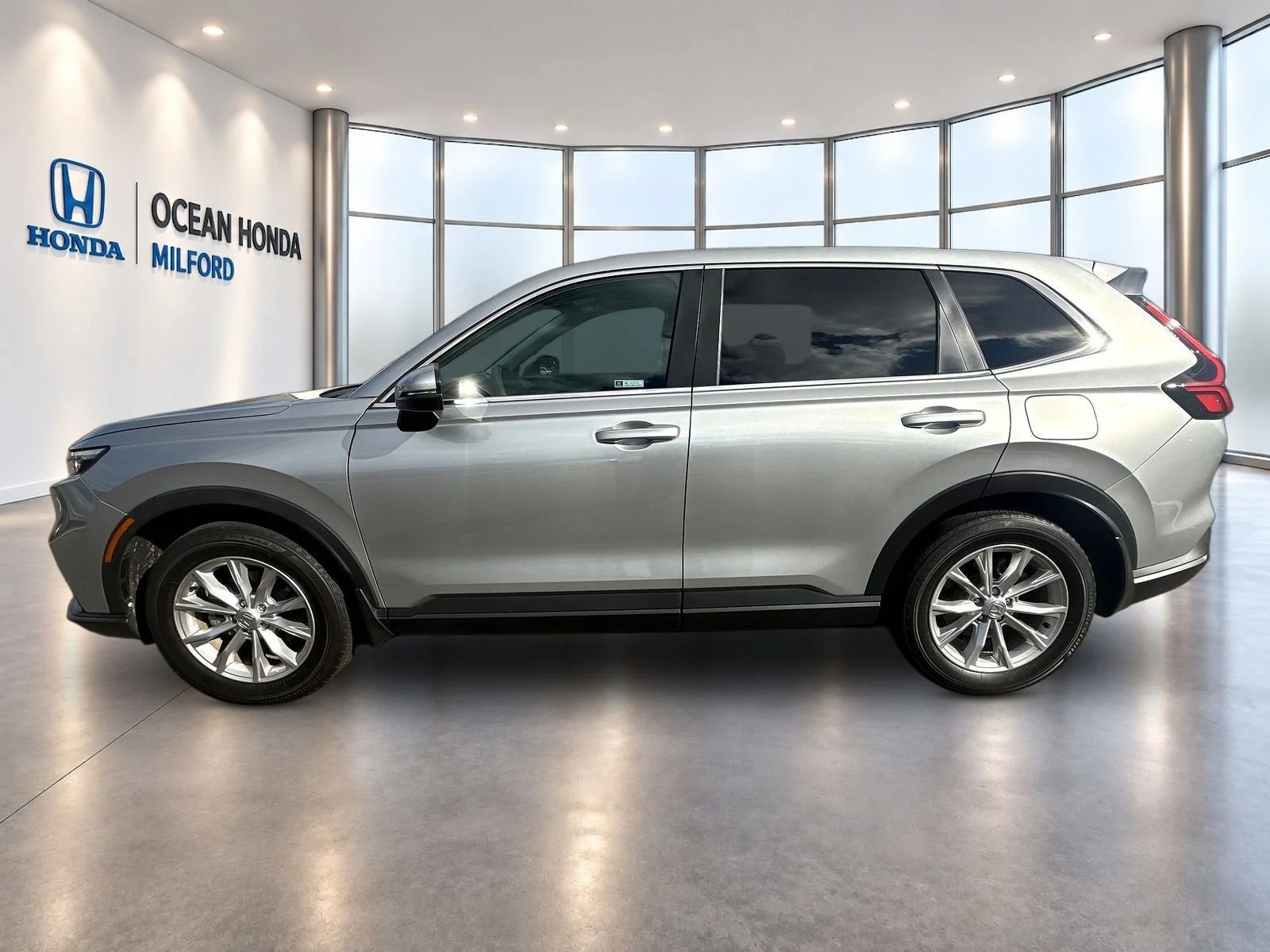 Used 2024 Silver Metallic Honda EX image 9