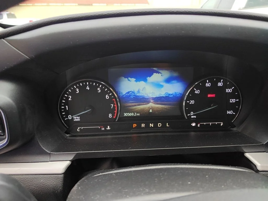 Used 2023 White Ford XLT image 7
