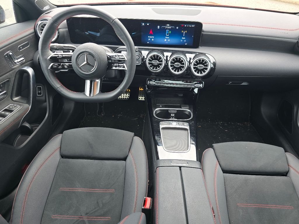 Certified Used 2026 MANUFAKTUR Patagonia Red Metallic Mercedes-Benz CLA 250 image 20