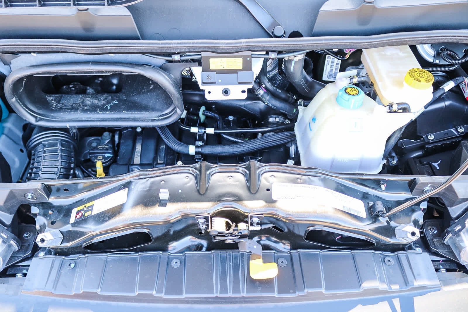 New 2027 Bright White Clearcoat RAM Tradesman image 13