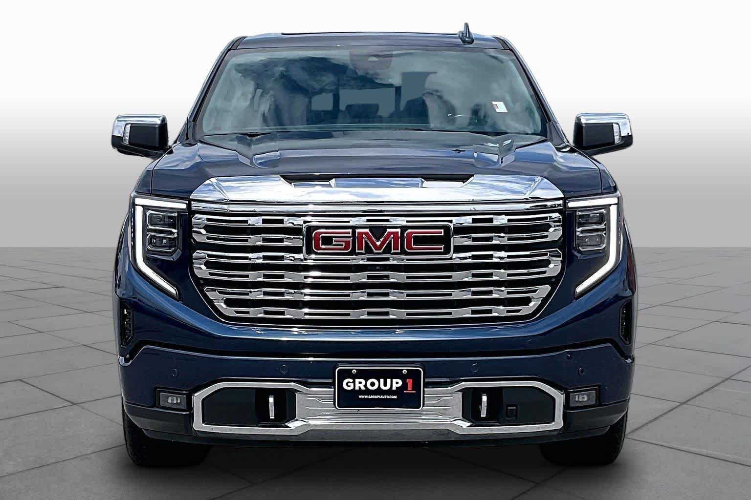 Used 2023 Pacific Blue Metallic GMC Denali image 4