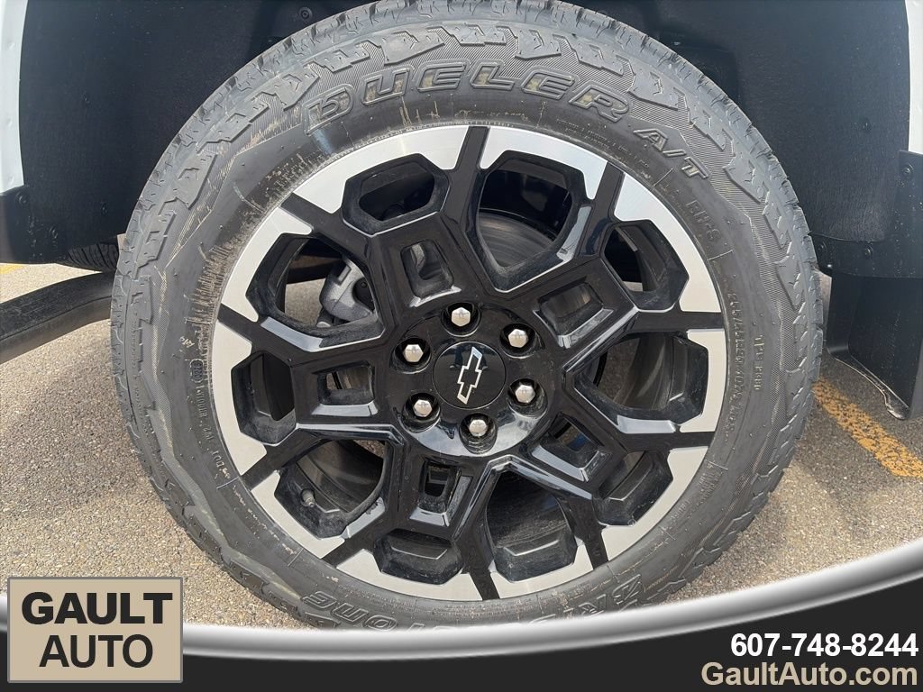 2026 Chevrolet Colorado Z71 - Photo 9