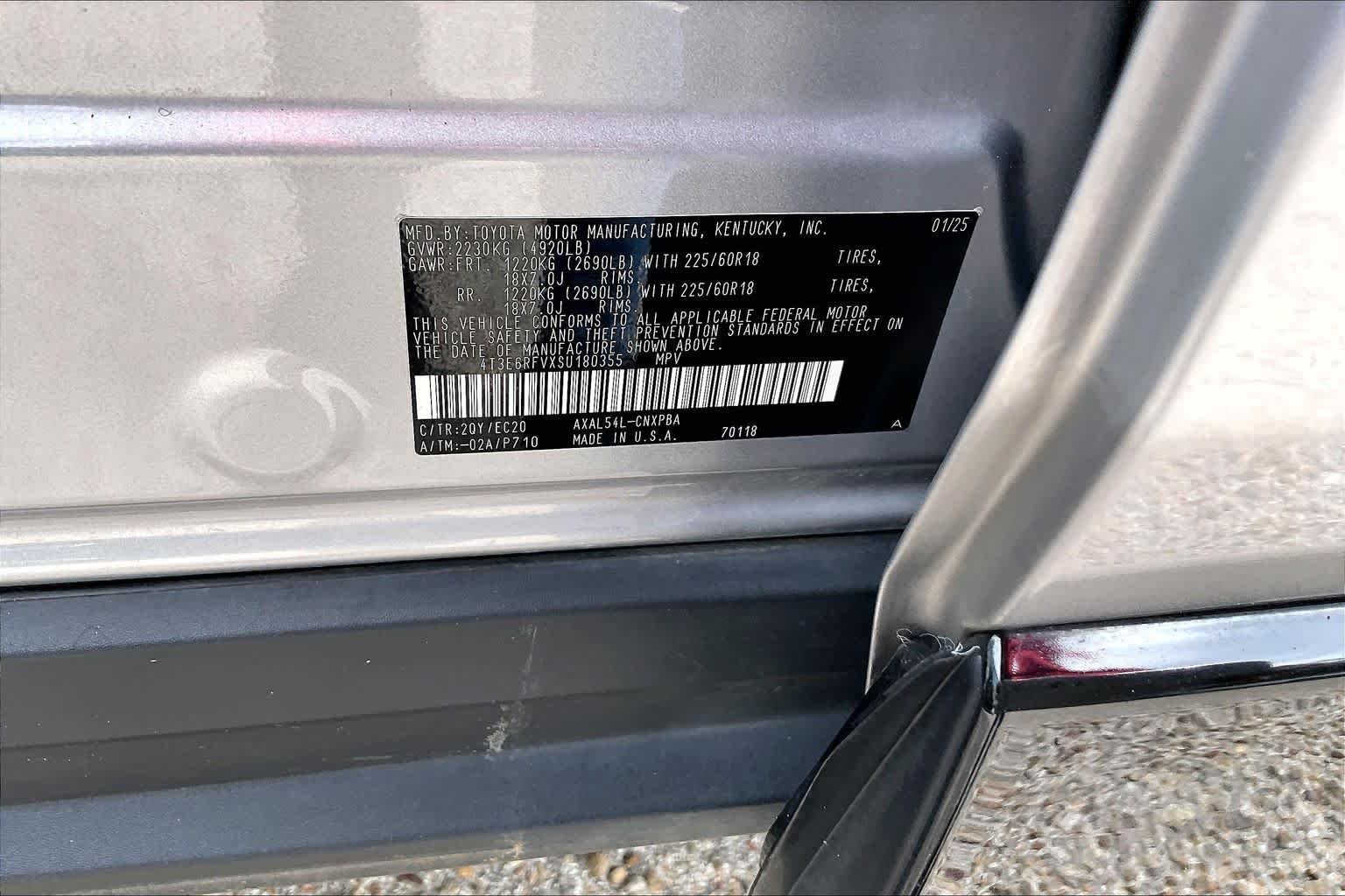 Used 2025 Silver Sky Metallic/Midnight Black Metallic Toyota Hybrid XSE image 33