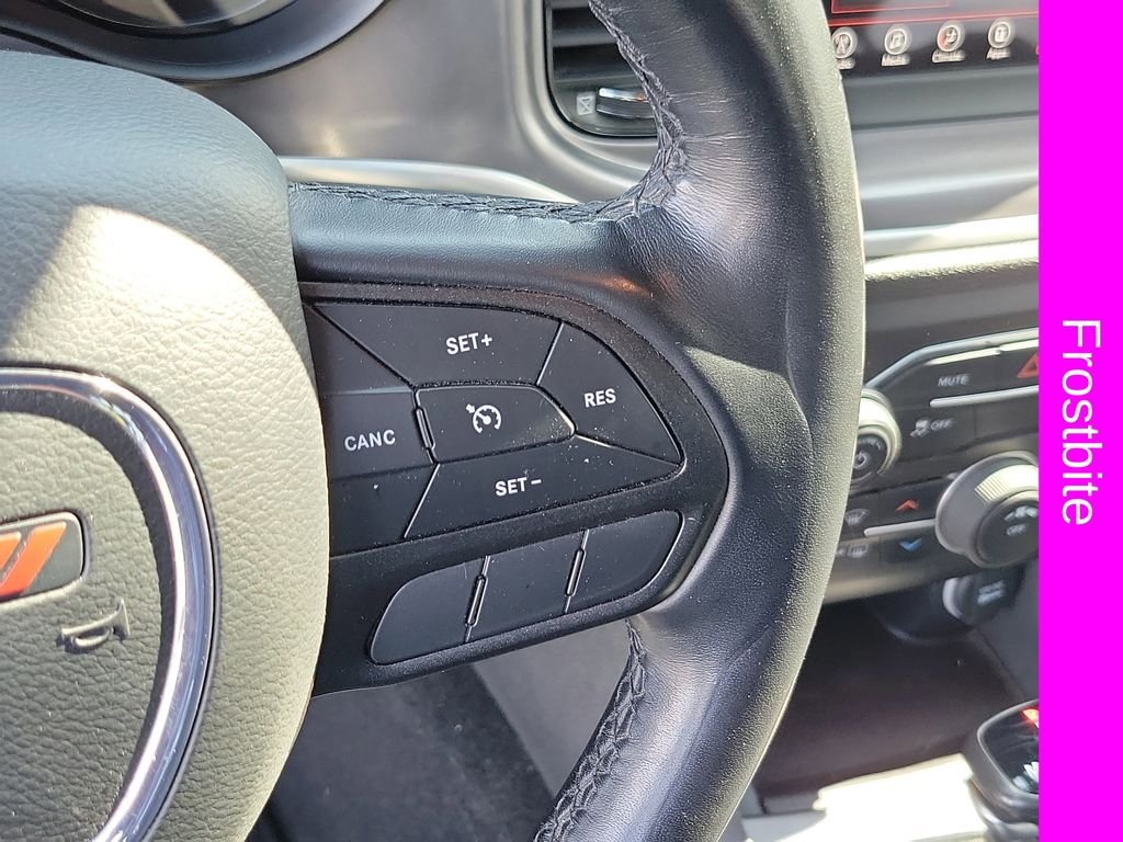 Used 2021  Dodge SXT image 23