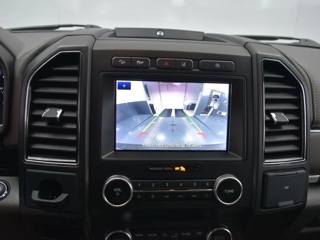 Used 2020 Blue Ford Limited image 11