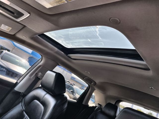 Used 2025  Honda EX-L image 18