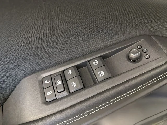 New 2026  Jeep Laredo image 11