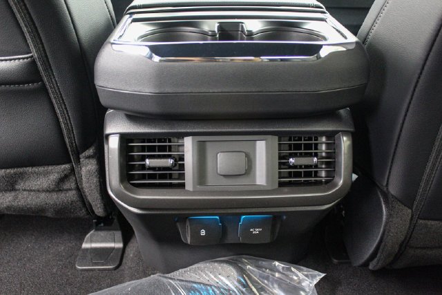 New 2026 Agate Black Metallic Ford Lariat® image 19